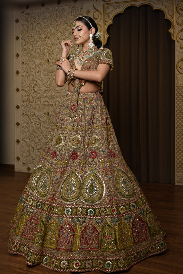 Blush Bloom Bridal Attire(S-70)