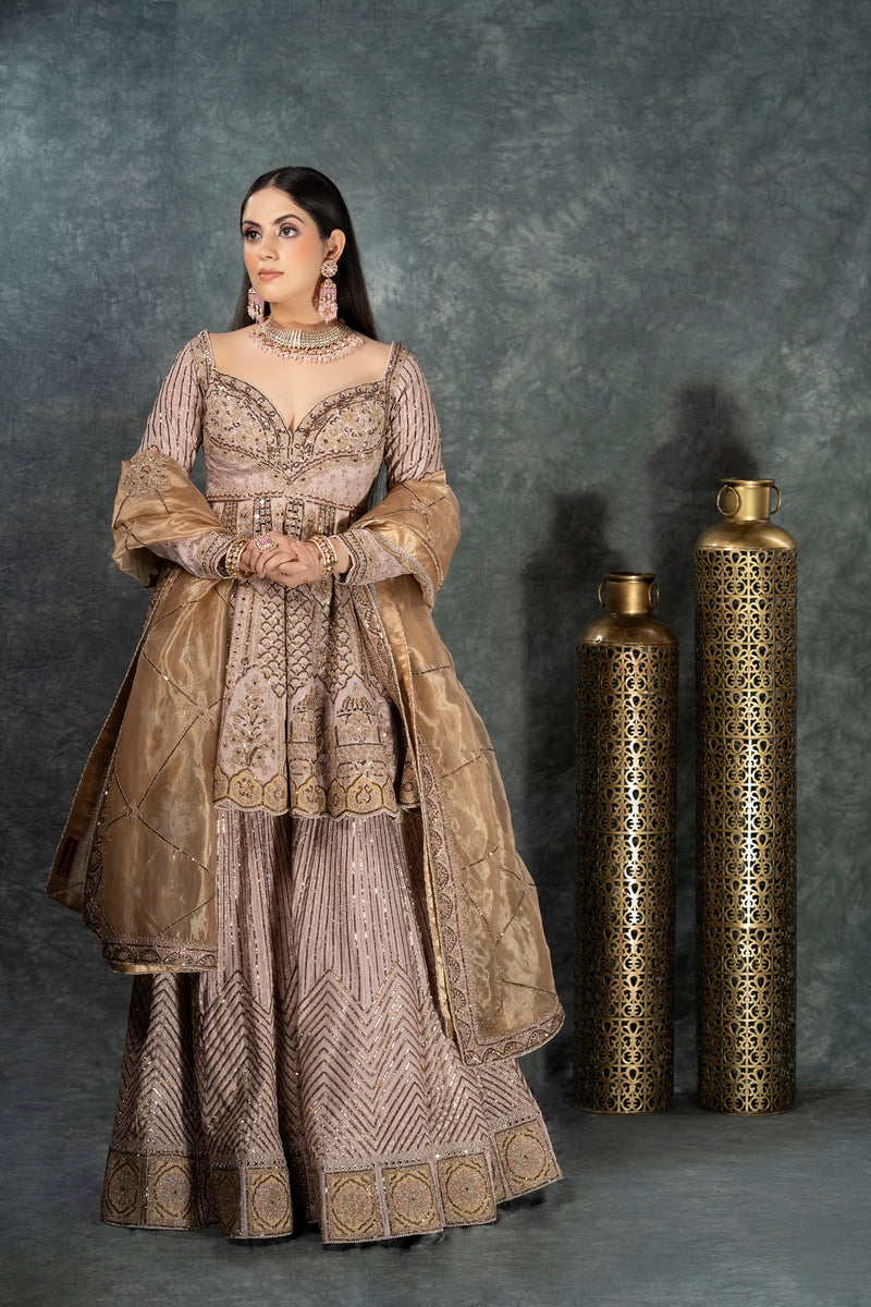 Shimmering Gold Fusion Attire(DK-17)