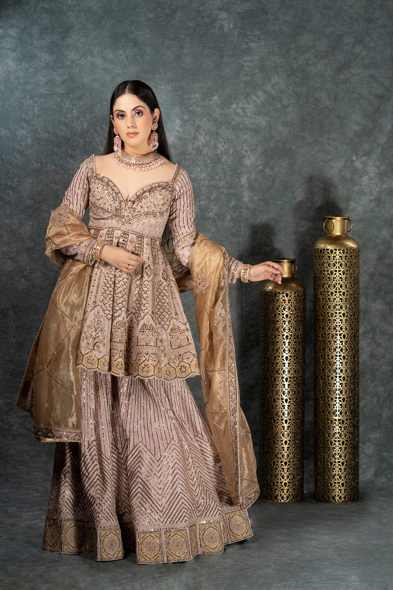 Shimmering Gold Fusion Attire(DK-17)