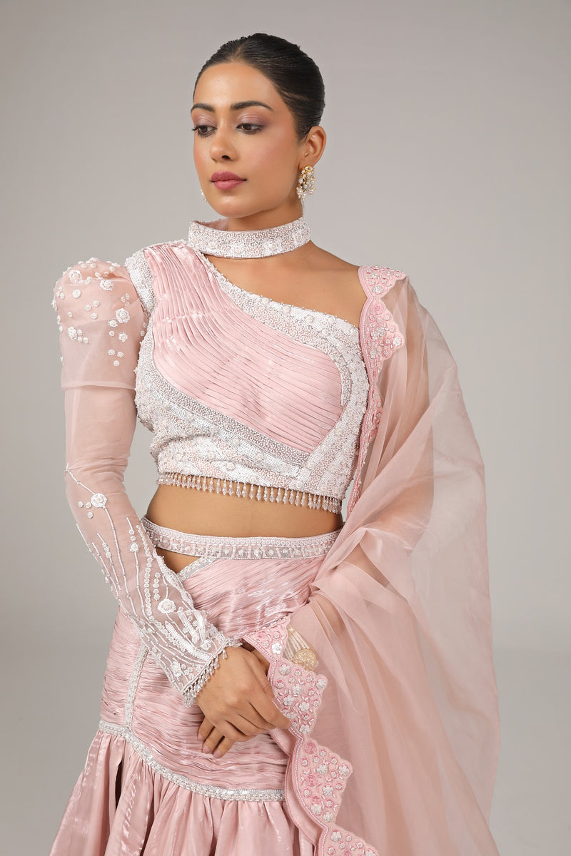 One side power shoulder blouse and a hip yoke rouching slit skirt(G-39)