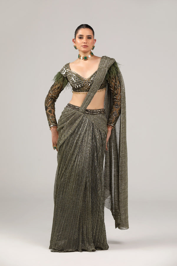 Drape saree with a full sleeves hand embroidered choli (G-55)